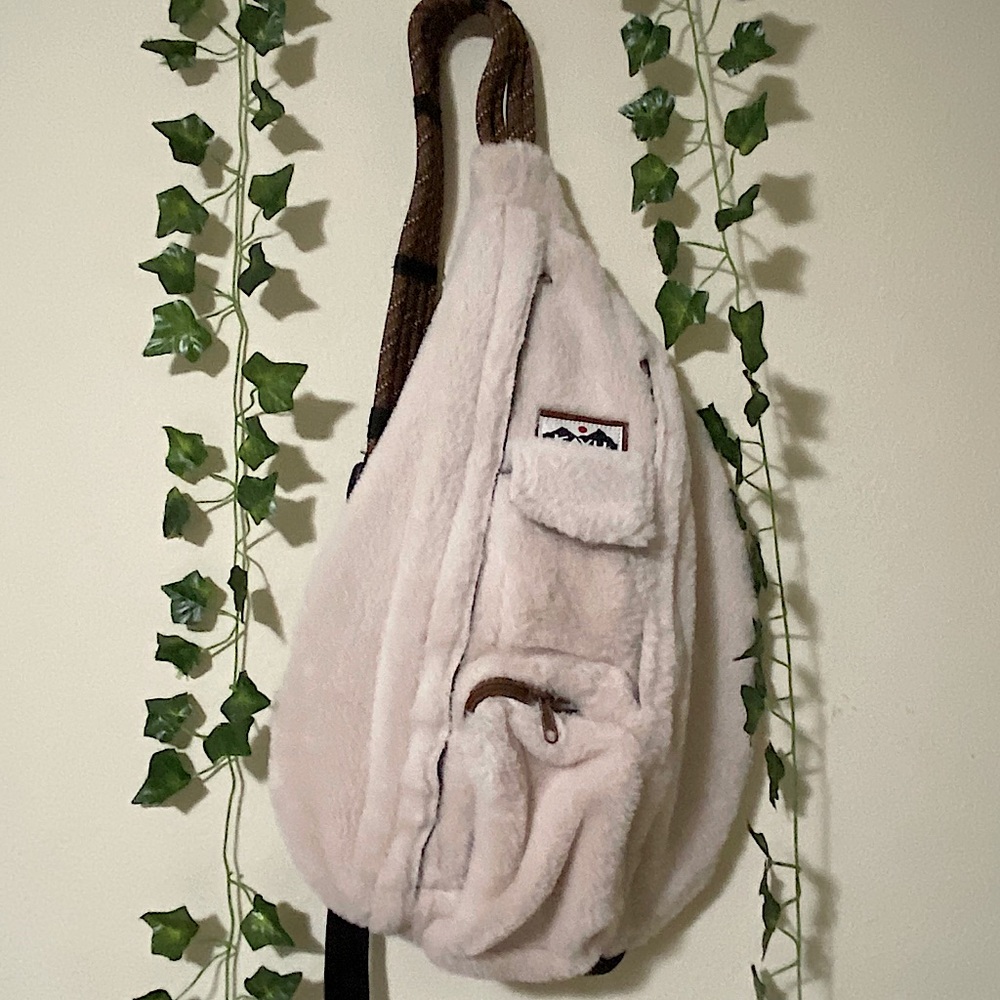 KAVU Rope Fuzz Bag
